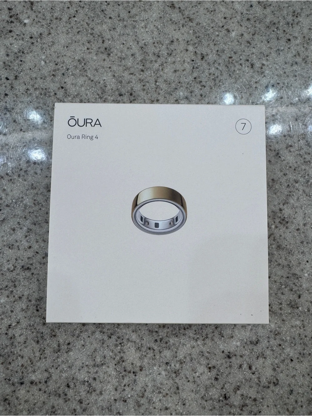 Oura Ring 4 Gold Smart Ring - Size 7